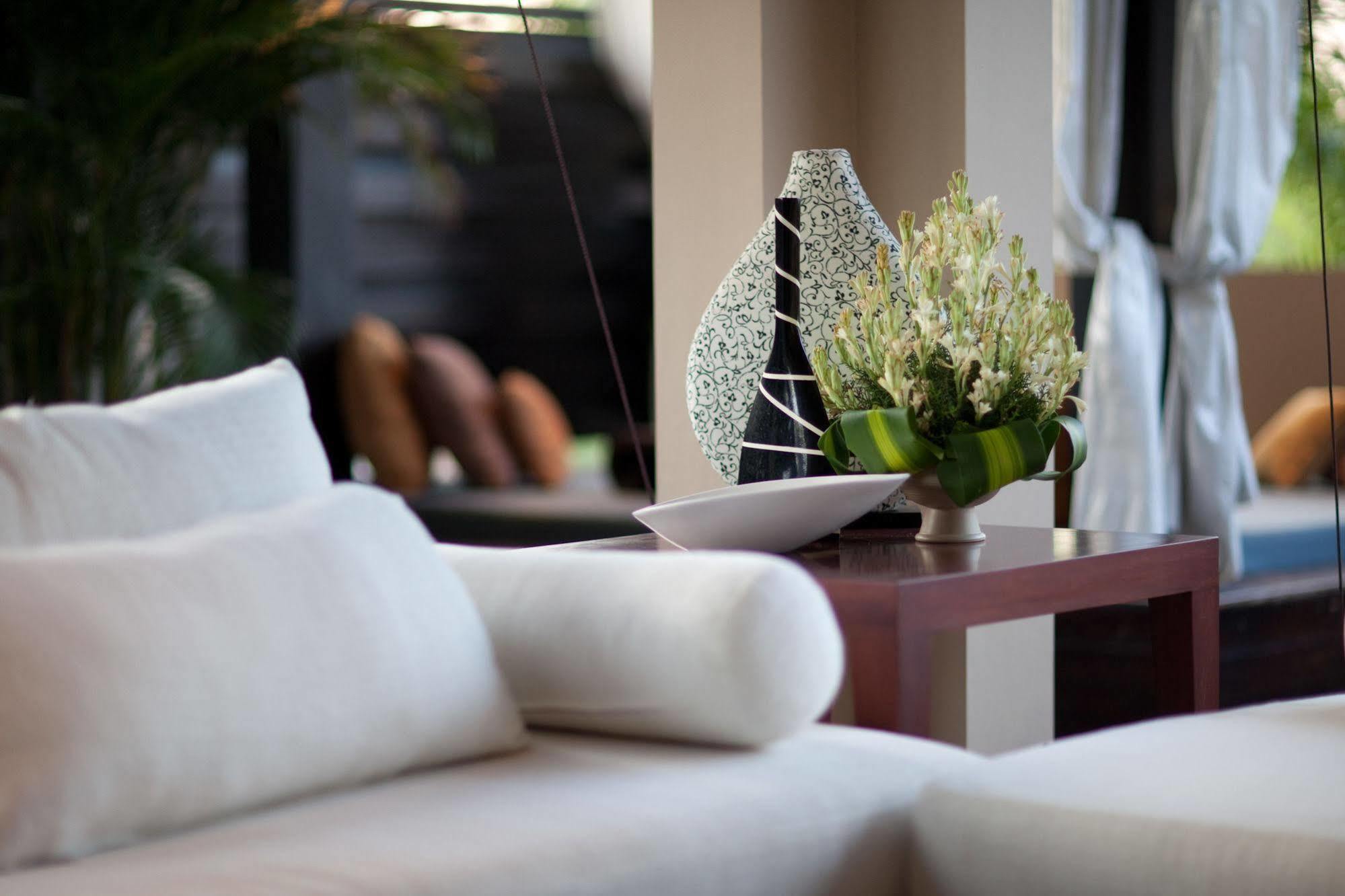 Alam Warna Villa Seminyak  Ngoại thất bức ảnh