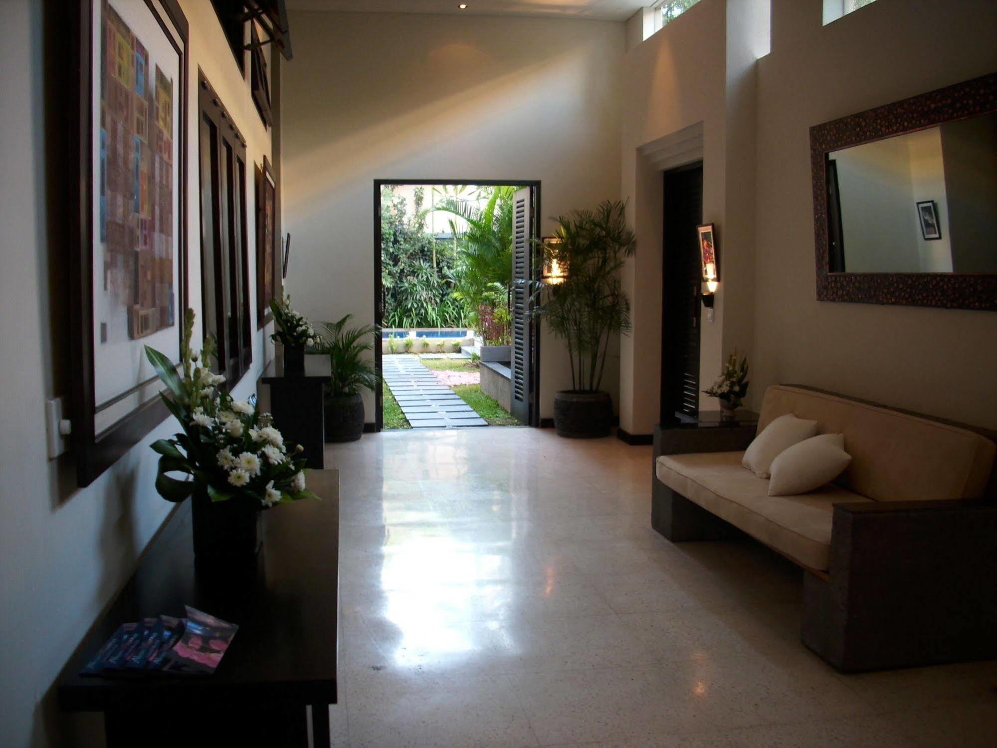 Alam Warna Villa Seminyak  Ngoại thất bức ảnh