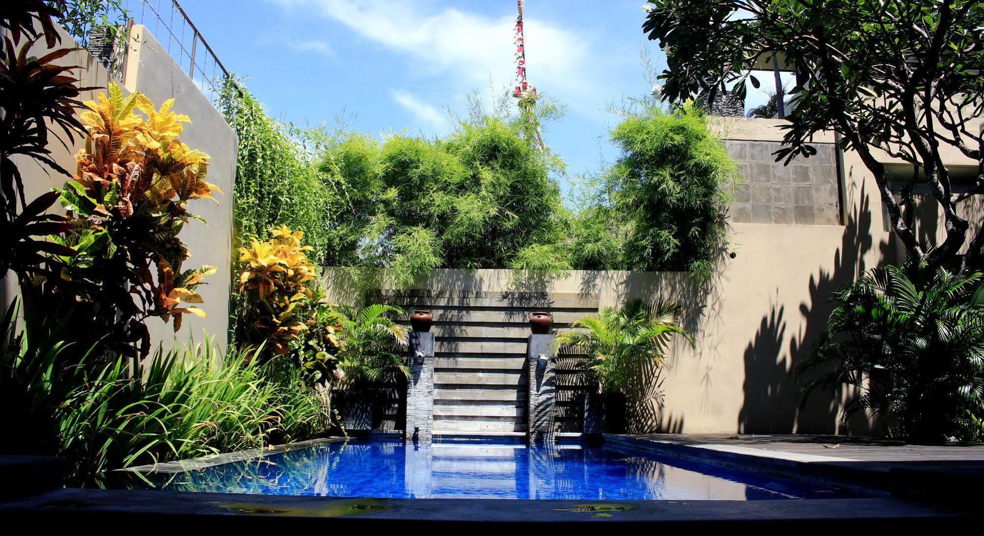 Alam Warna Villa Seminyak  Ngoại thất bức ảnh