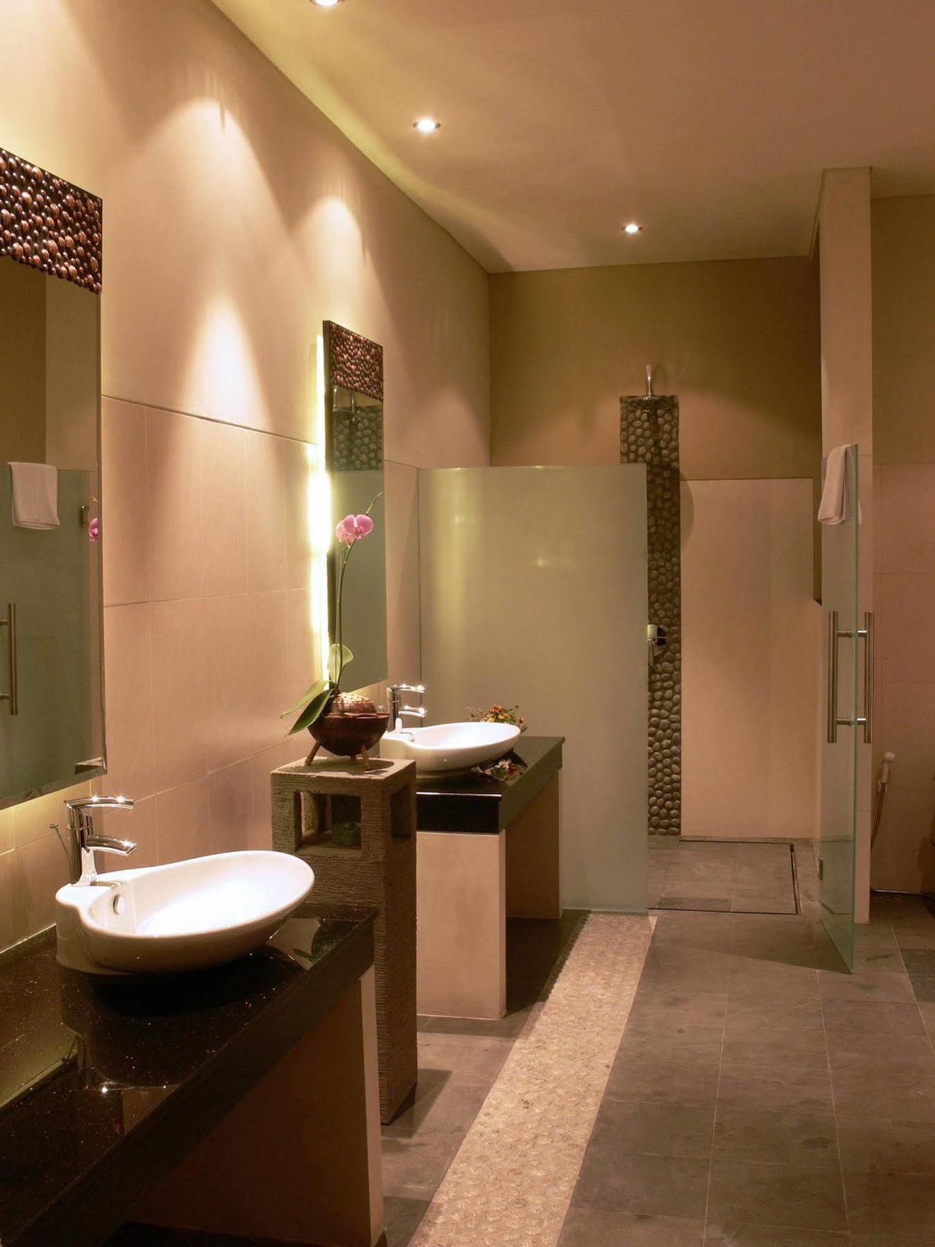 Alam Warna Villa Seminyak  Ngoại thất bức ảnh
